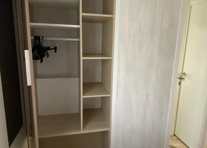 Les Pieds Dans L Eau Camping *