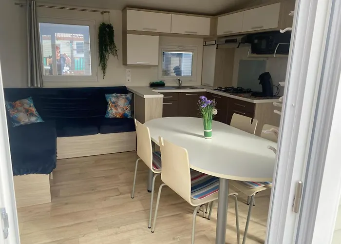 Les Pieds Dans L Eau Camping Le Portel